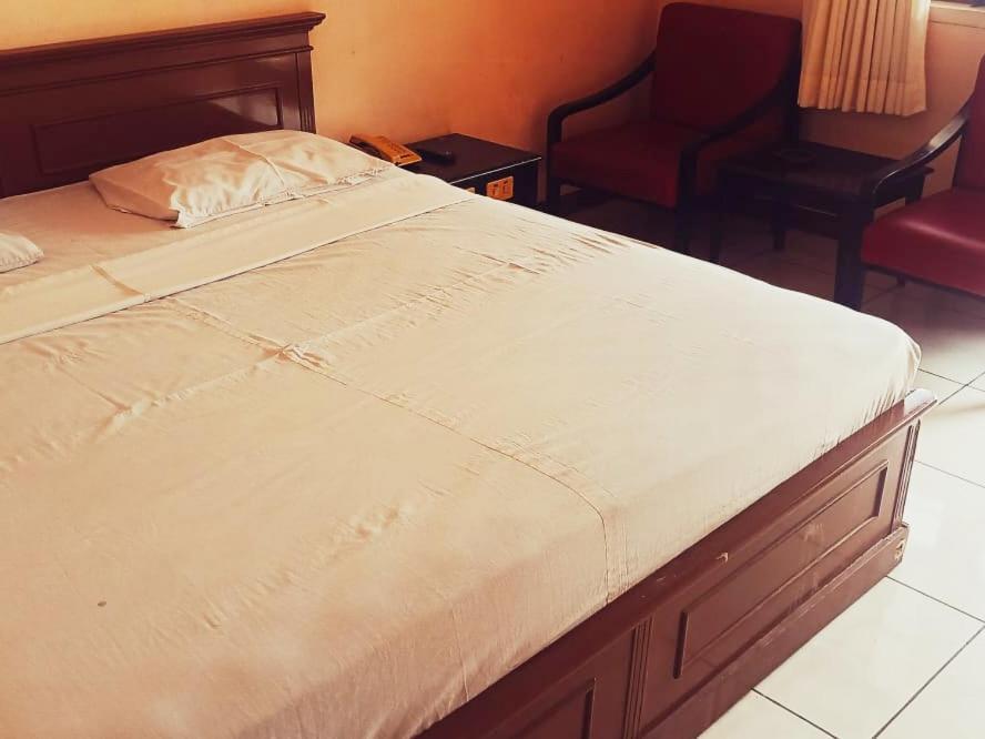 Hotel Wijaya Purwokerto Dış mekan fotoğraf