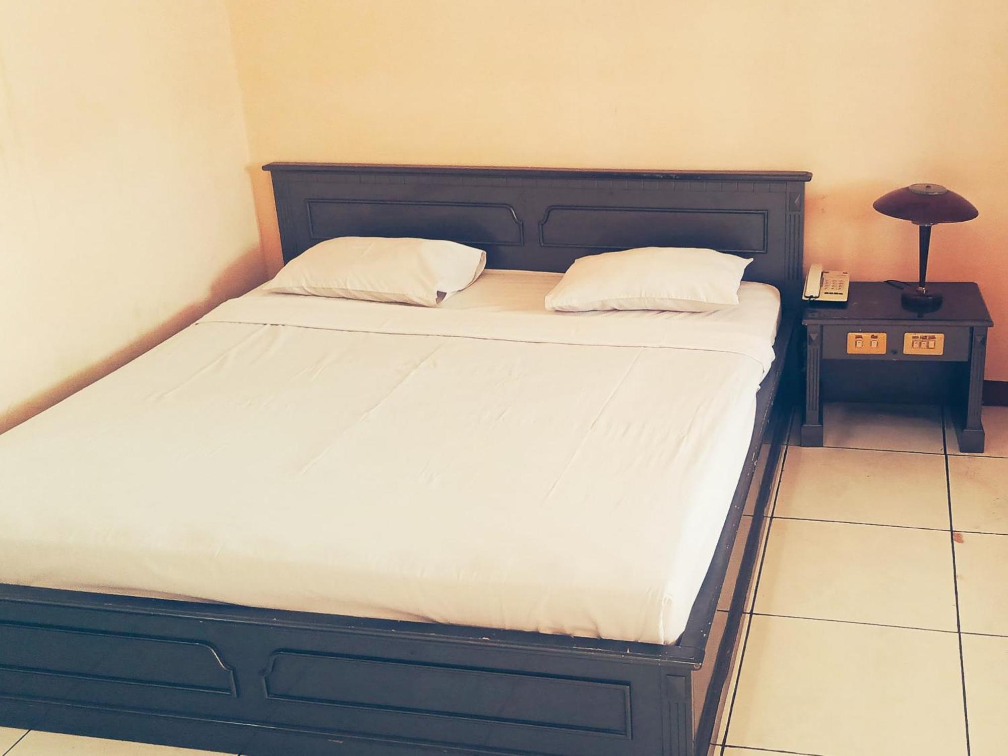 Hotel Wijaya Purwokerto Dış mekan fotoğraf