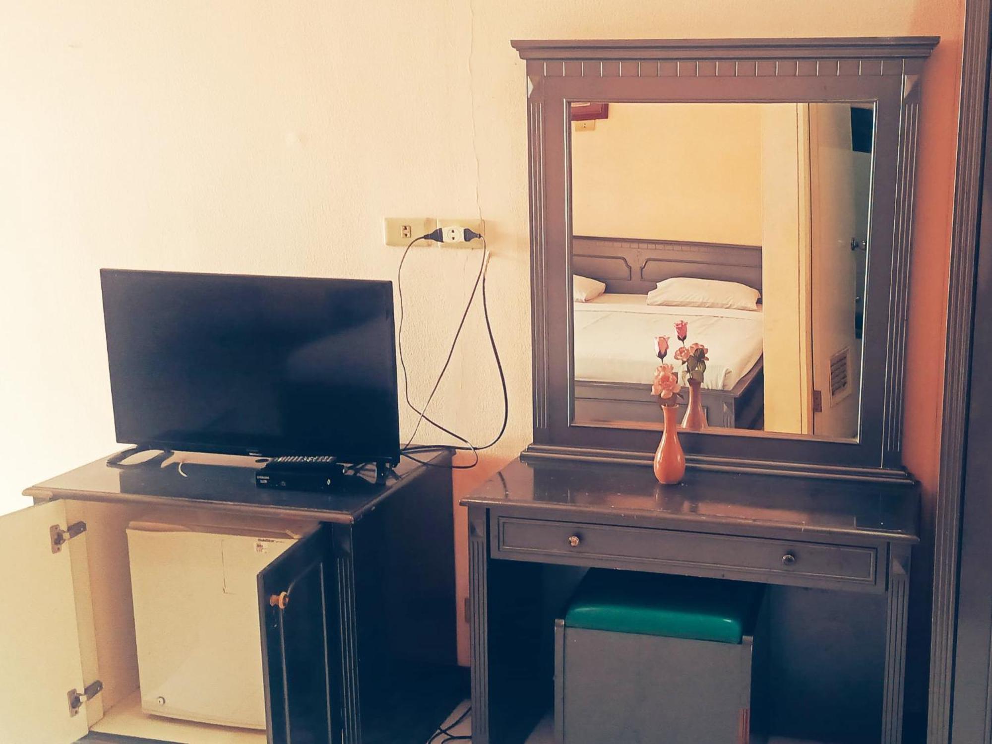 Hotel Wijaya Purwokerto Dış mekan fotoğraf